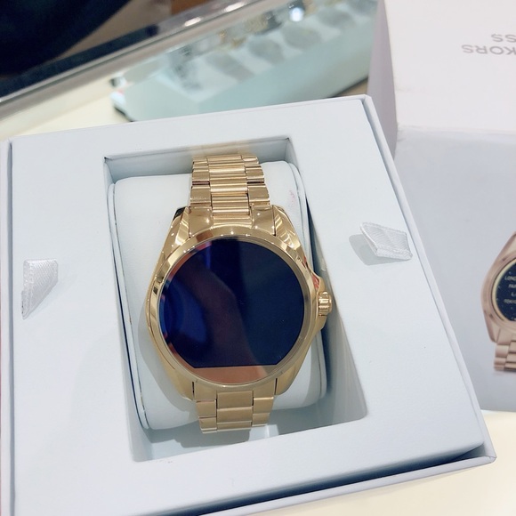 NWB Michael Kors Access Bradshaw Smartwatch MKT5001 - Picture 10 of 11